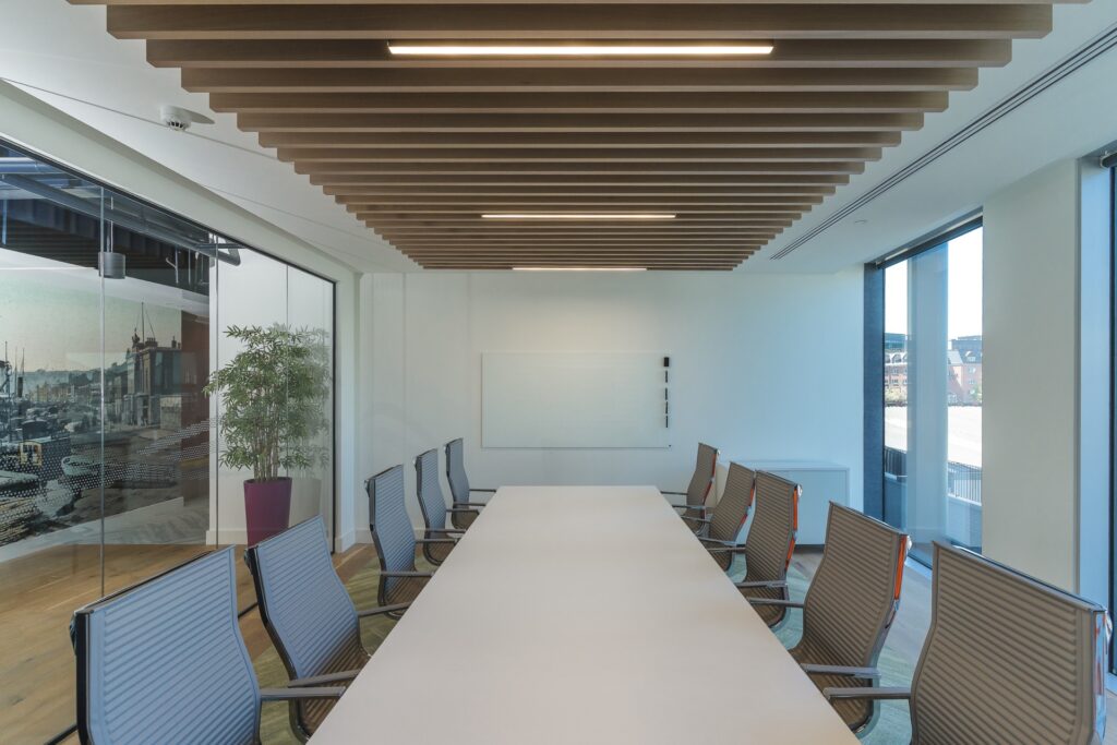 Interior image of office 2
